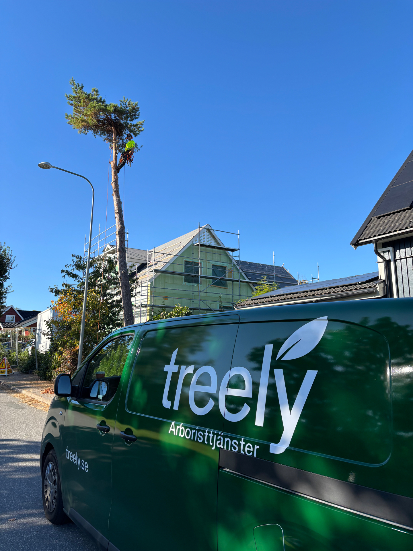 Treelys arbetsfordon vid ett uppdrag